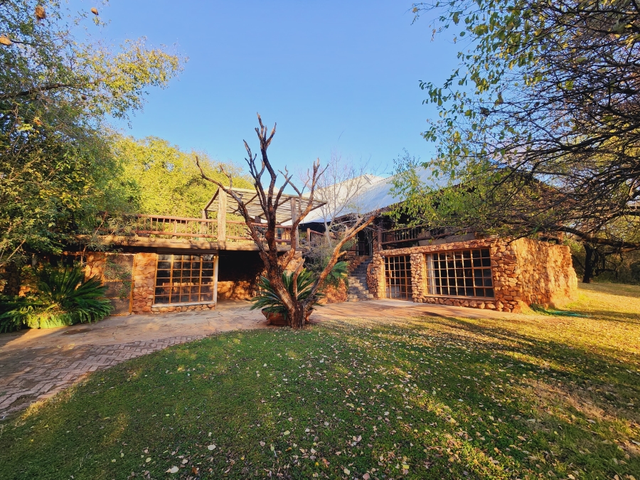 7 Bedroom Property for Sale in Potchefstroom Rural North West